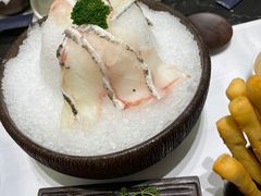 -红鼎豆捞·非遗鲍皇汤火锅(宝丰路店)