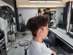 -V7 HAIR SALON烫发染发接发