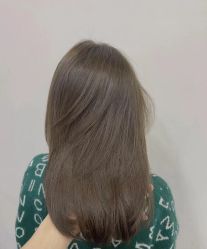 -MOVAN  HAIR莫凡匠人发型屋