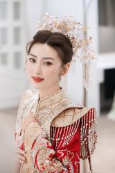 -洋洋婚纱品牌集合店