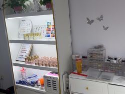 -瞧·享轻奢美甲美睫