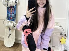 -乔波室内滑雪场