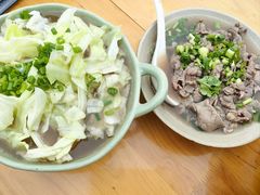 -大众跷脚牛肉馆·非遗传承单位(峨眉山店)