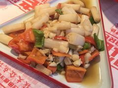 -老闵田螺馆·南昌市井菜·特色小吃(总店)