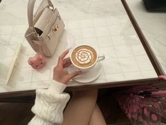 -Angelina安吉丽娜(恒隆广场店)