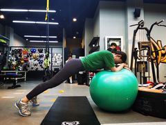 -Freedom Fitness私教健身俱乐部(徐虹北路店)