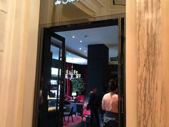 -Salon de The de Joel Robuchon(外滩18号店)