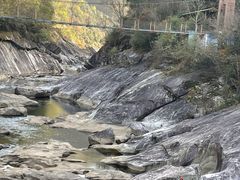 -燕子河大峡谷天坑仙境