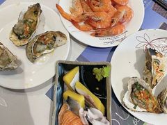 -四海一家自助餐(益田假日广场店)