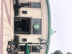 -星巴克(迪士尼小镇店)