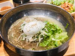 韩式汤冷面-喜来稀肉(北外滩白玉兰广场店)