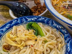 -金家小金碗云南过桥米线