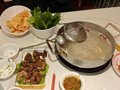 -八合里潮汕鲜牛肉火锅(上海汇智广场店)