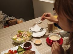 -必胜客(东大桥店)