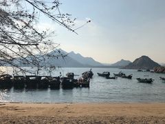 -那琴半岛地质海洋公园