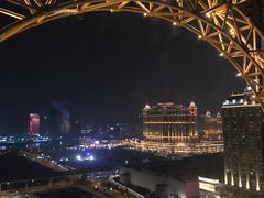 -影汇之星8字形摩天轮