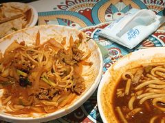 -楼兰古丽·新疆拌面·清真(华阳城店)