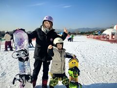 -华彬猛犸滑雪场