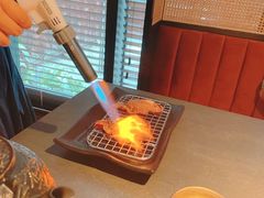 -铭牛烧肉·和牛海鲜自助(高新月牙湖店)