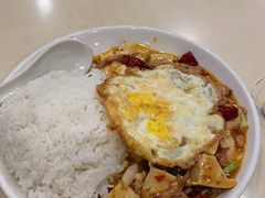 麻婆豆腐饭-玲又珑美食(盘福路店)