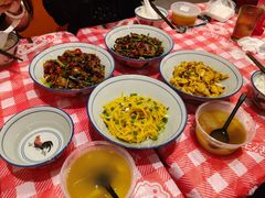 -荆九爷爆炒桥头三嫩(云南北路店)
