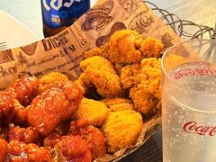 -BHC炸鸡(明洞总店)