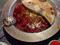 -麻田会 ·鲜活现烹·牛蛙火锅(珠江新城维家思广场店)