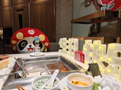 -海底捞火锅鲜切牛肉主题店(长寿路店)