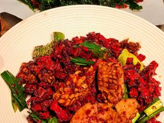 -饱嗝·小炒云南菜·见手青乌鸡汤锅(来凤街国创园店)