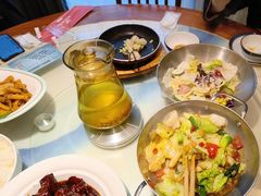 -松沪名灶·豆浆鱼头·新上海菜(飞航吾悦广场店)