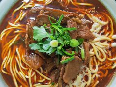 红油牛肉面-薛记襄阳香辣牛肉面(平安路店)