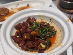 -老周家酱卤猪蹄私房菜(克拉玛依西街店)
