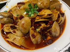 -赶海部落海鲜城(海阳路店)