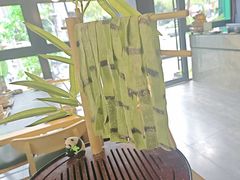 -鹿鸣山草本茶香火锅(园西路店)