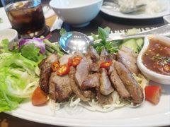 -Chom Cafe and Restaurant