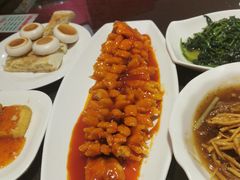 珊瑚鱼-刘胖子家常菜·蹄花焖藕(中南店)