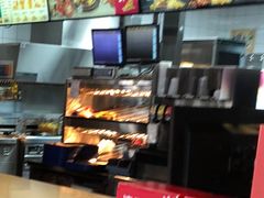 -汉堡王(大连柏威年餐厅店)