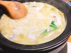 -九锅一堂酸菜鱼(新南凯德直营店)