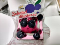 -皇冠幸福里动物奶油生日蛋糕(石桥店)