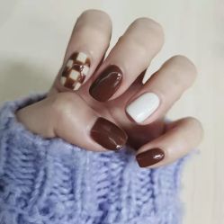-九画美甲