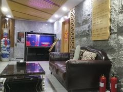 -绿岛汤泉韩式休闲会所