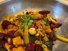 -拿渡麻辣香锅(世茂广场·工三店)