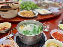 -邱羊子烤全羊羊肉馆(中优·观澜店)