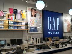 -GAP(王府井奥莱·香江小镇店)
