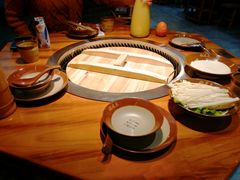 -锅来乐地锅鸡(安亭店)