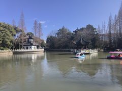 -汇龙潭
