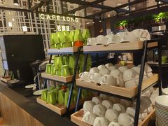 -松咖啡自助餐厅·松北香格里拉