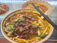 -金杨拉面王小吃面馆·牛三宝面·红烧牛肉粉