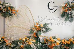 -艾米婚纱&婚礼策划