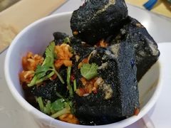 -黑色经典臭豆腐·湖南特产(步行街店)